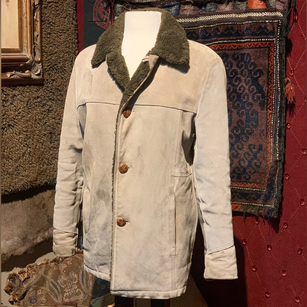 Vintage Tan Suede Sherpa Lined Jacket-size 38.